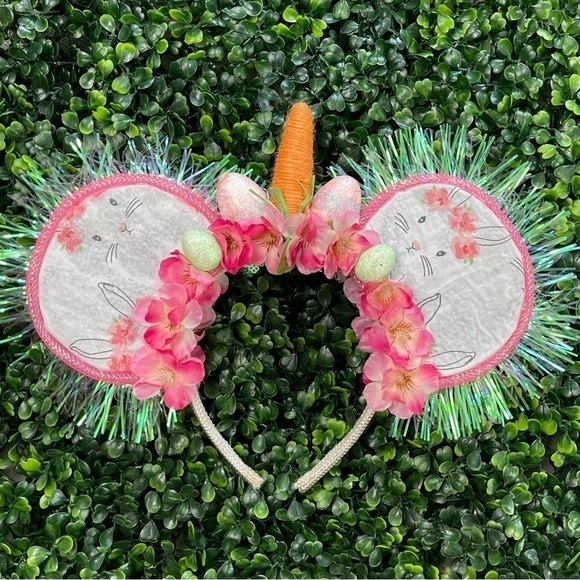 CUSTOM Easter Minnie Ears - Picture 3 of 3